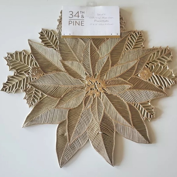 34th & Pine Poinsettia Flower Placemats Gold Vinyl 18" ~ Set of 4 - Picture 1 of 3